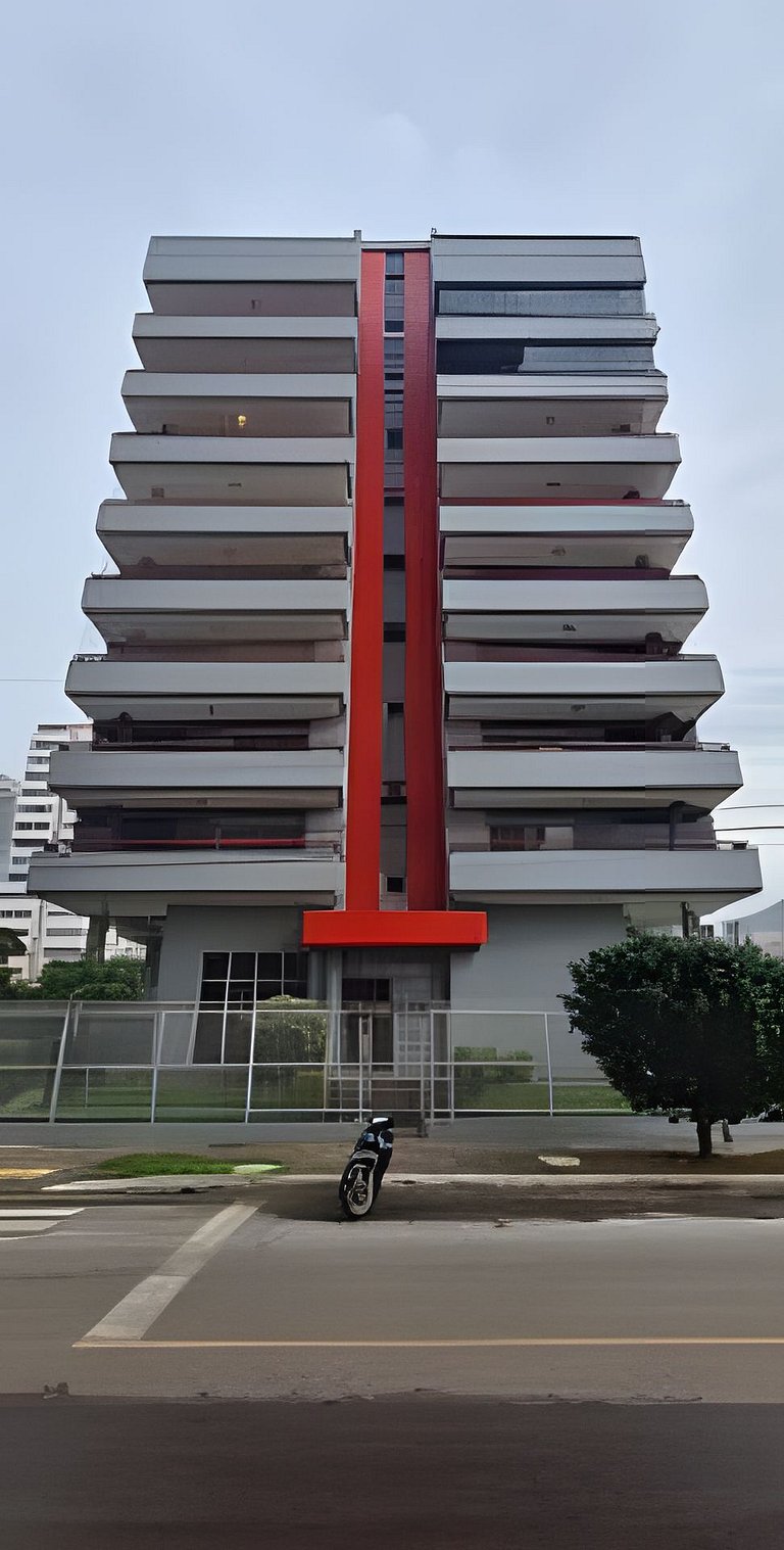 Cobertura 500m do mar | Ar | Piscina | Aceita Pet