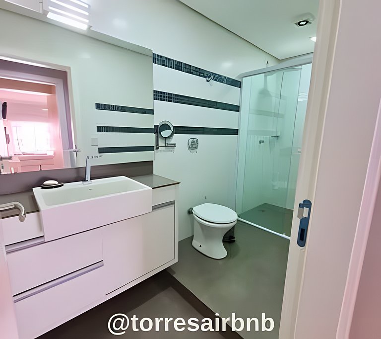 Cobertura duplex a de 300m do mar | Quatro Praças