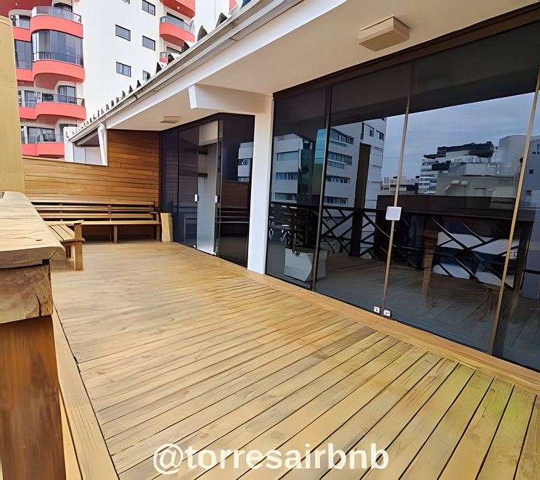 Cobertura duplex a de 300m do mar | Quatro Praças