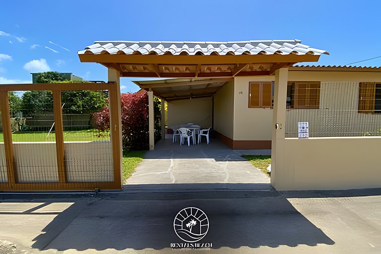 Casa frente para o mar | Pé na Areia | Aceita Pet