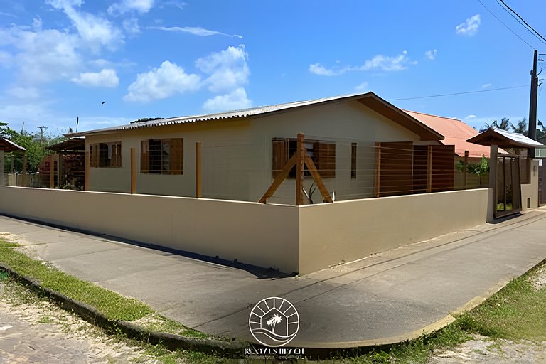 Casa frente para o mar | Pé na Areia | Aceita Pet