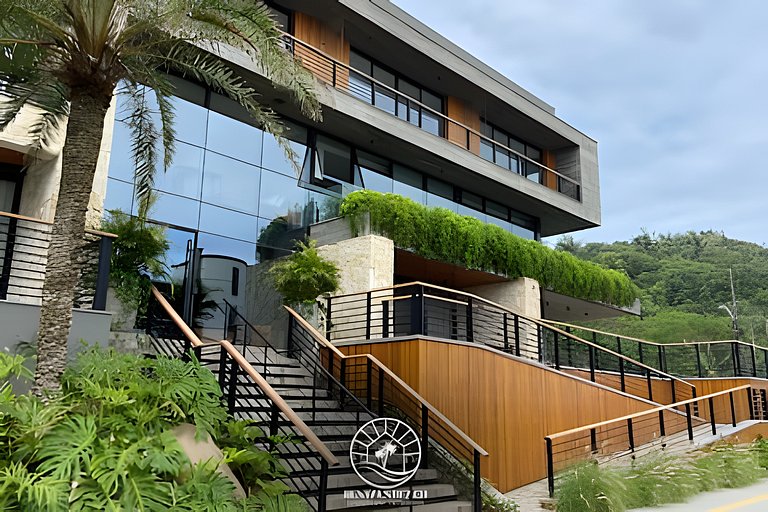 Studio a 150m da praia | ar-condicionado e piscina