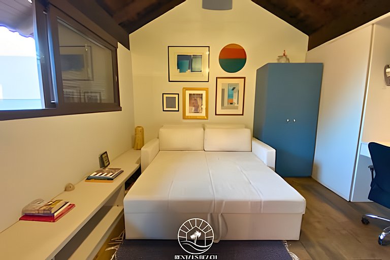 Casa c/ piscina a menos de 50m do mar | Aceita Pet