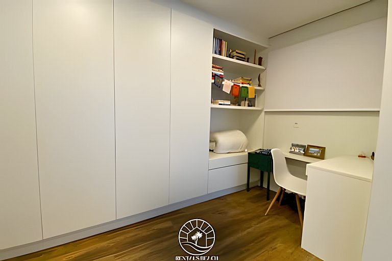 Casa c/ piscina a menos de 50m do mar | Aceita Pet