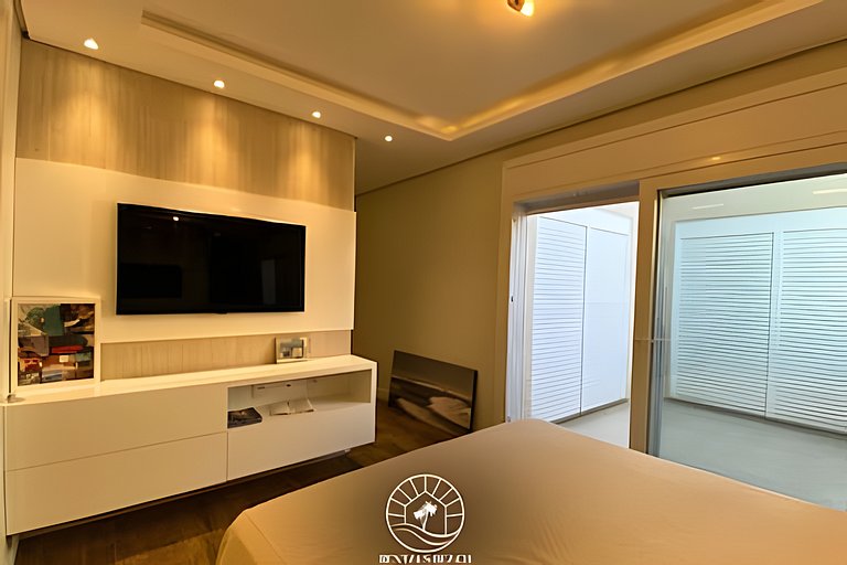 Casa c/ piscina a menos de 50m do mar | Aceita Pet