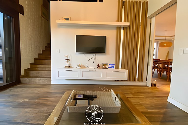 Casa c/ piscina a menos de 50m do mar | Aceita Pet