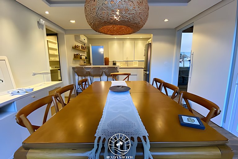 Casa c/ piscina a menos de 50m do mar | Aceita Pet