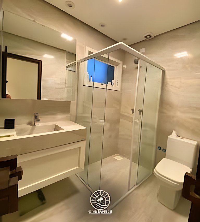 Casa c/ piscina a menos de 50m do mar | Aceita Pet