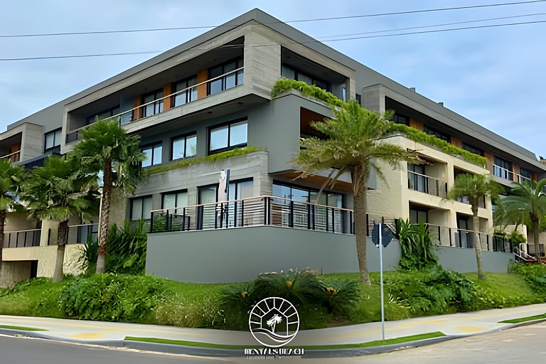 Apto a 150m da praia | Ar | Piscina | Aceita Pet