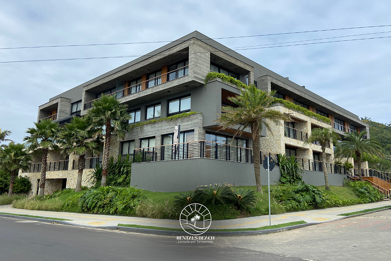 Studio a 150m da praia | ar-condicionado e piscina