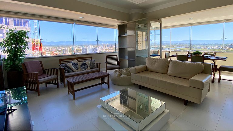 Apto com vista para a Serra e Rio - 500mts do Mar