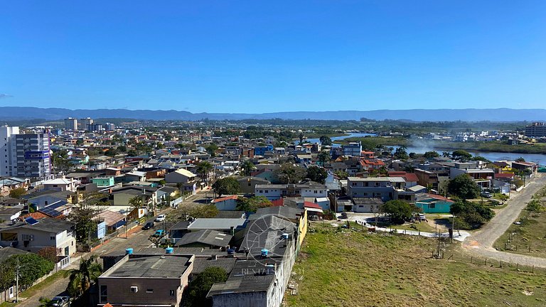 Apto com vista para a Serra e Rio - 500mts do Mar
