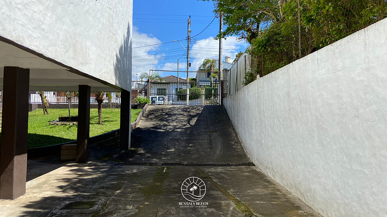 Kitnet completa a 200mts do mar em Torres