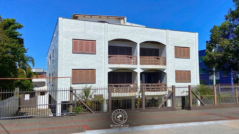Apartamento completo a 200m do mar em Torres