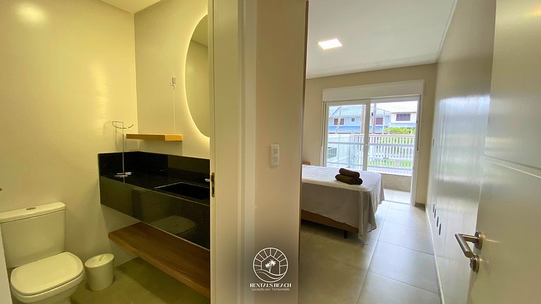 Apto 2 quartos em Torres a 200m do mar