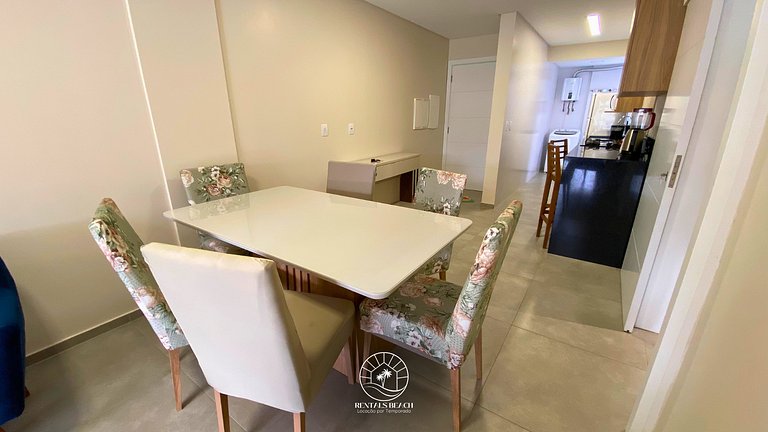 Apto 2 quartos em Torres a 200m do mar