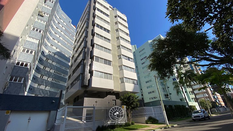 Apto 06 pessoas | Ar condicionado | 200mts do mar