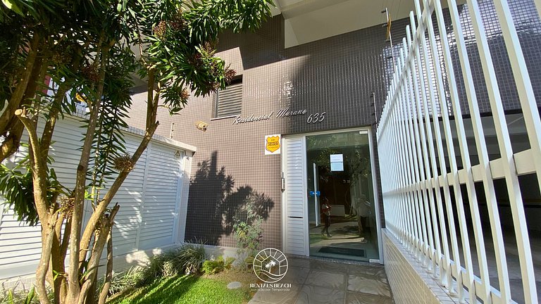 Apto Quatro Praças com ar e a 200mts do mar