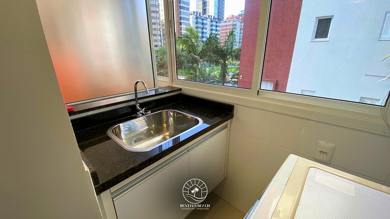 Apto Quatro Praças com ar e a 200mts do mar