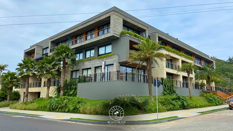 Studio 150m do mar | Ar | Piscina | Aceita Pet