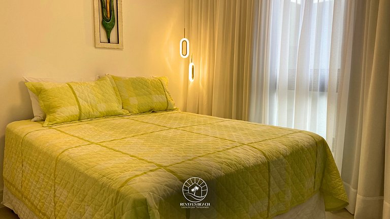 Studio 150m do mar | Ar | Piscina | Aceita Pet