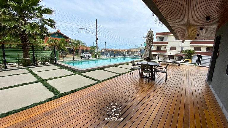 Studio 150m do mar | Ar | Piscina | Aceita Pet