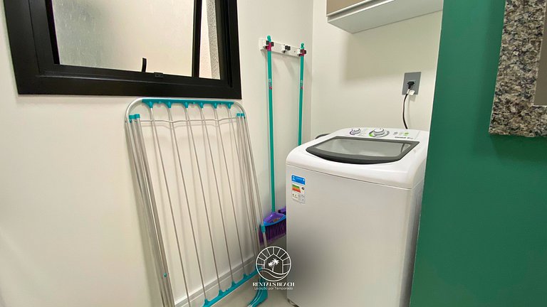 Studio 150m do mar | Ar | Piscina | Aceita Pet