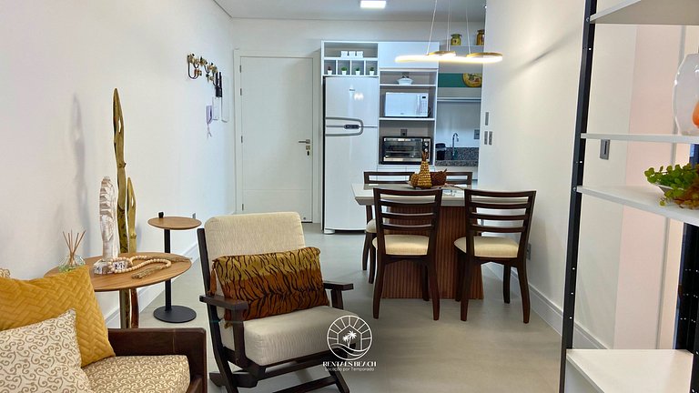 Studio 150m do mar | Ar | Piscina | Aceita Pet