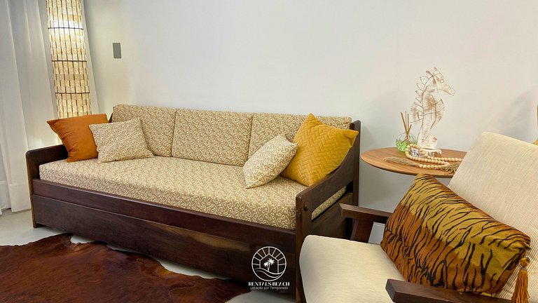 Studio 150m do mar | Ar | Piscina | Aceita Pet