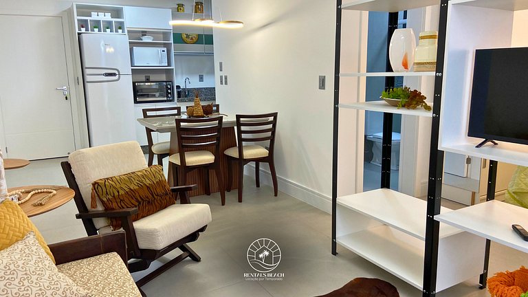 Studio 150m do mar | Ar | Piscina | Aceita Pet