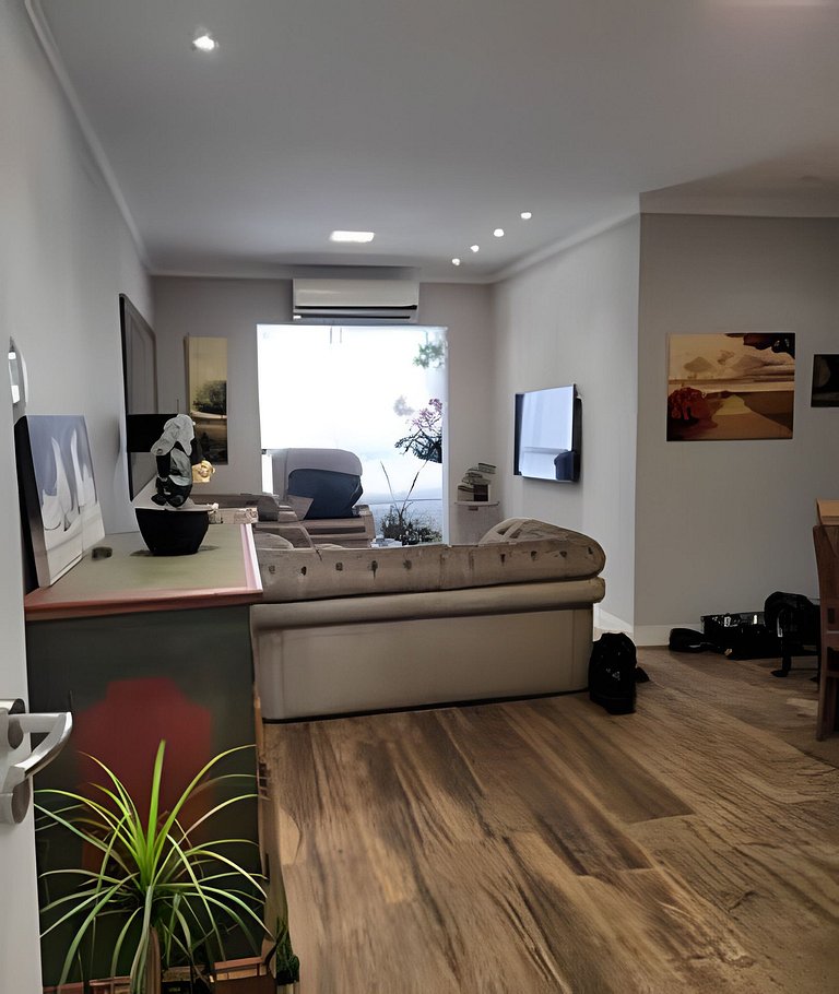 Lindo apartamento perto da praia | 6x SEM JUROS