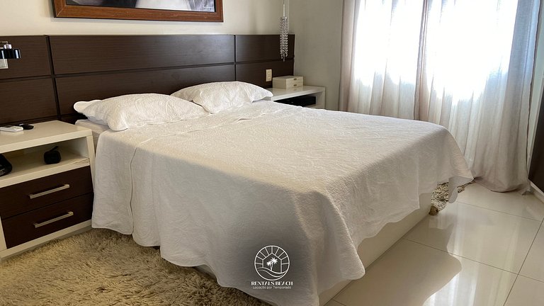 Cobertura exclusiva de frente para o mar