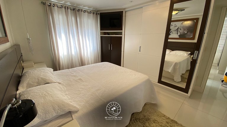 Cobertura exclusiva de frente para o mar