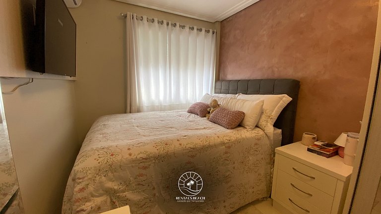 Cobertura exclusiva de frente para o mar