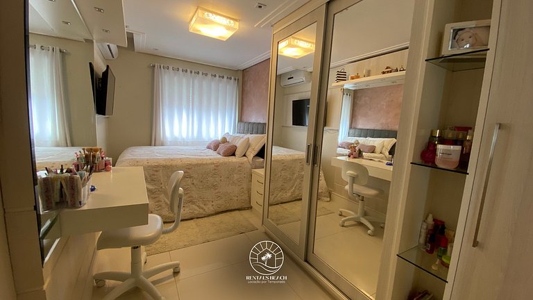 Cobertura exclusiva de frente para o mar