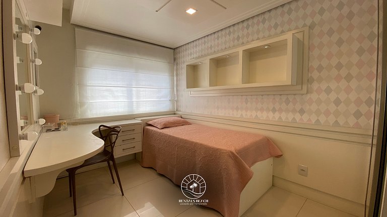 Cobertura exclusiva de frente para o mar