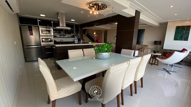 Cobertura exclusiva de frente para o mar