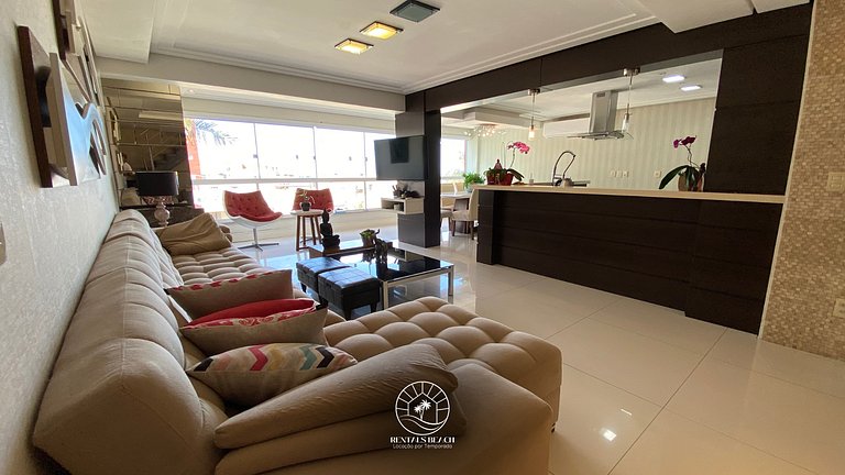 Cobertura exclusiva de frente para o mar