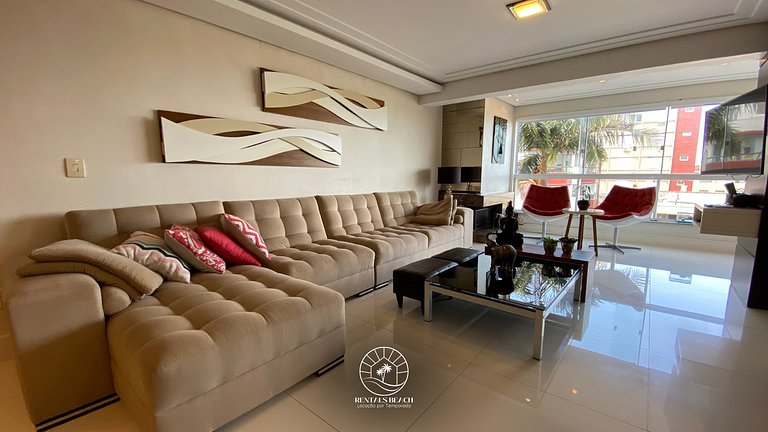 Cobertura exclusiva de frente para o mar