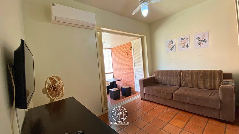 Apto confortável apenas 300m do mar | 6x sem Juros