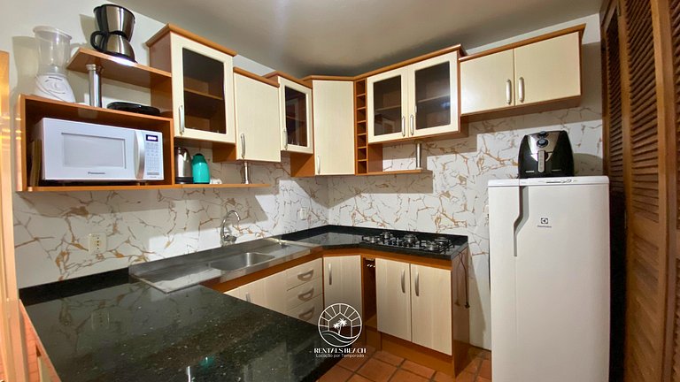 Apto confortável apenas 300m do mar | 6x sem Juros