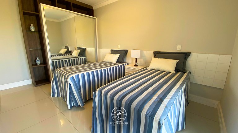 Casa Condomínio 5 suítes com piscina a 350m do mar