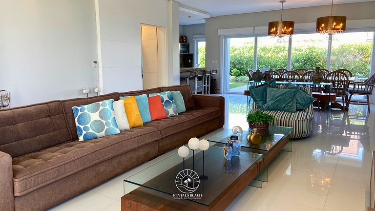 Casa Condomínio 5 suítes com piscina a 350m do mar