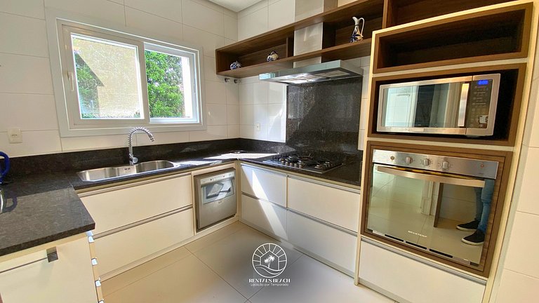 Casa Condomínio Ocean Side com piscina