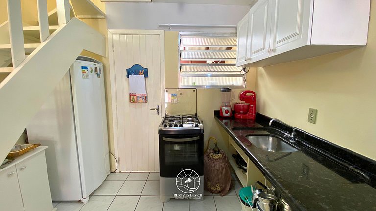 Sobrado aconchegante próximo do mar