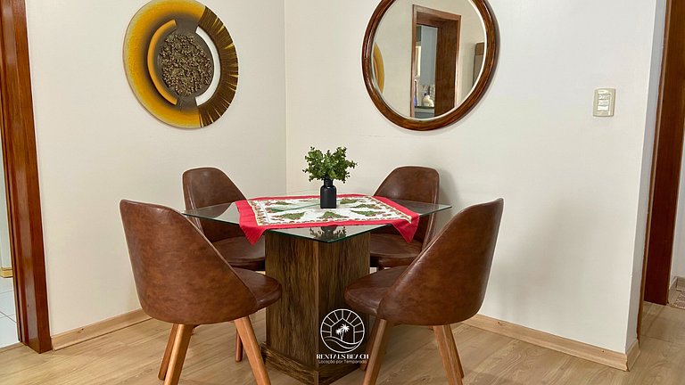 Conforto e segurança a 300m do mar - Quatro Praças