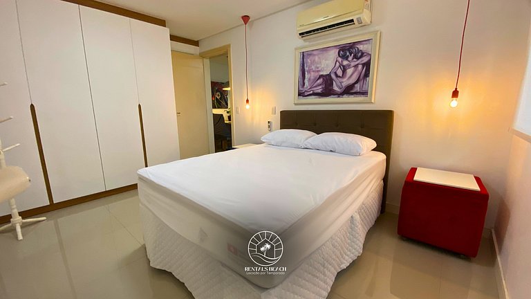 Apto a 300m do mar próximo e do lado Quatro Praças