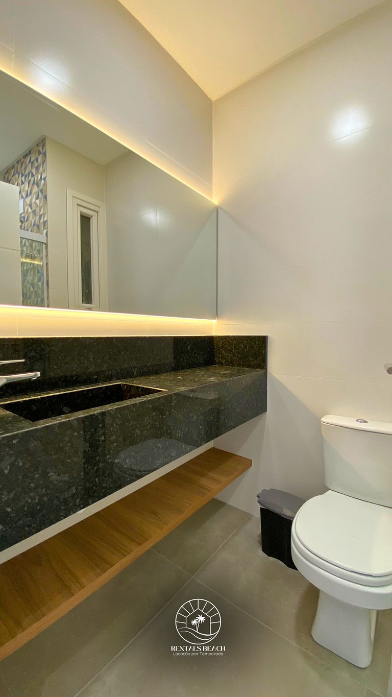 Apto novo de 2 quartos em Torres a 200m do mar