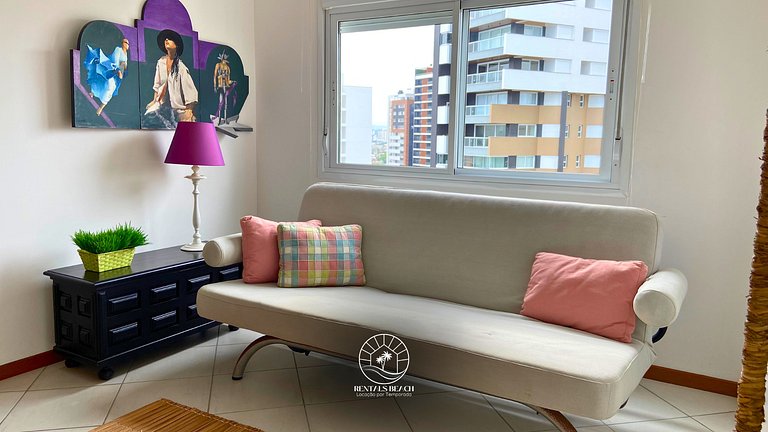 Cobertura com e 3 suítes a 350mts do mar