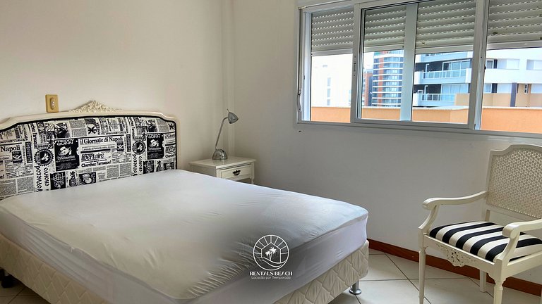 Cobertura com e 3 suítes a 350mts do mar